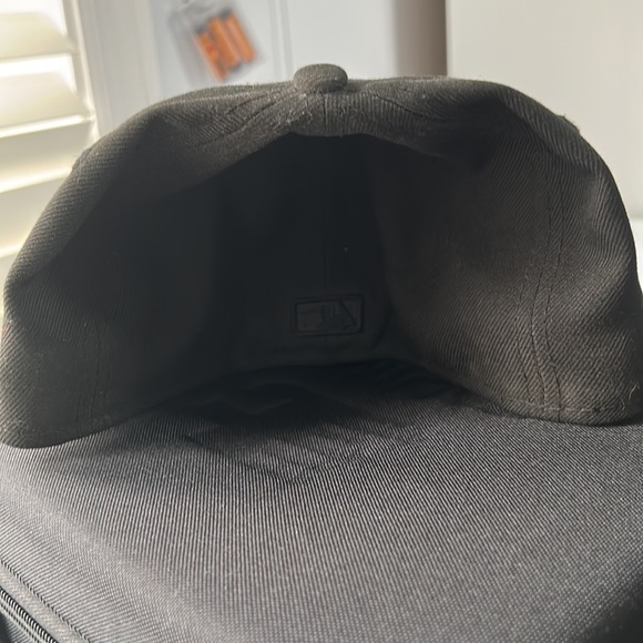 Full Black Los Angeles dodgers hat - Picture 2 of 4